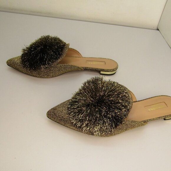 NEW AQUAZZURA Women’s Powder Puff Pom Pom Mules – Gold – Size 7